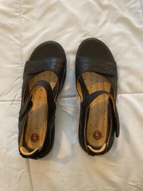 Clarks Black Leather Mary Jane Comfort Sandals